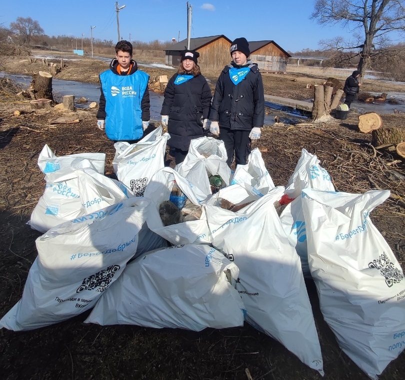 Корпоративные волонтеры ООО «ЭКОПОЛ» - постоянные участники акции «Вода России» Корпоративные волонтеры ООО «ЭКОПОЛ» - постоянные участники акции «Вода России»