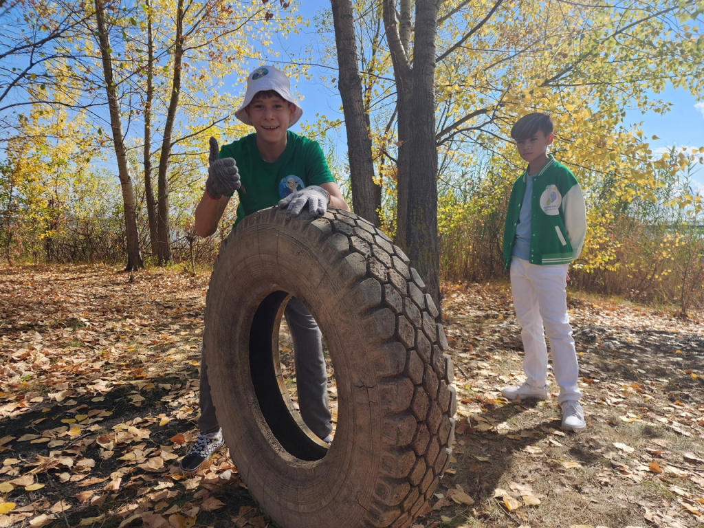 Покрышка размером с юнната.jpeg