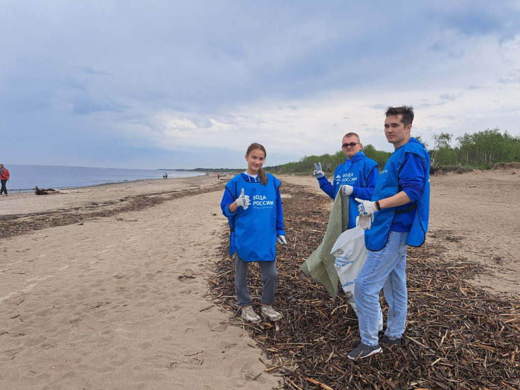 Уборка «Воды России» на краю земли