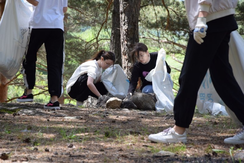 Субботник на заповедных территориях провели накануне Дня эколога волонтеры Северной Осетии – Алании.