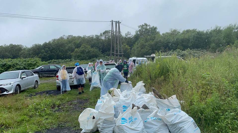 22 08 Южно-Сахалинск мусор.jpg