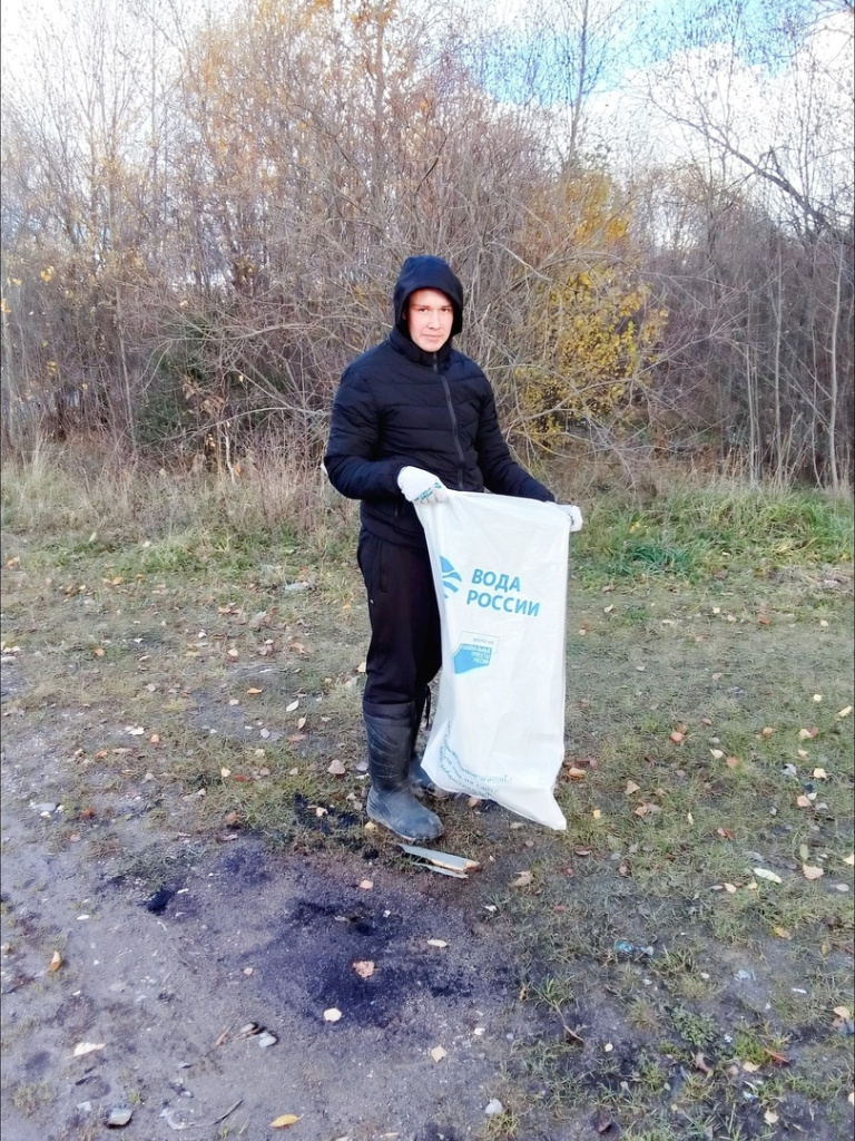 Волонтеры очищают берега от мусора от Сахалина до Вологды