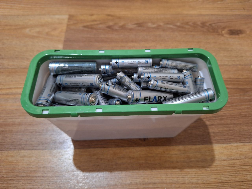 50 кг мусора вывез с берегов пруда волонтер-одиночка в Белгороде