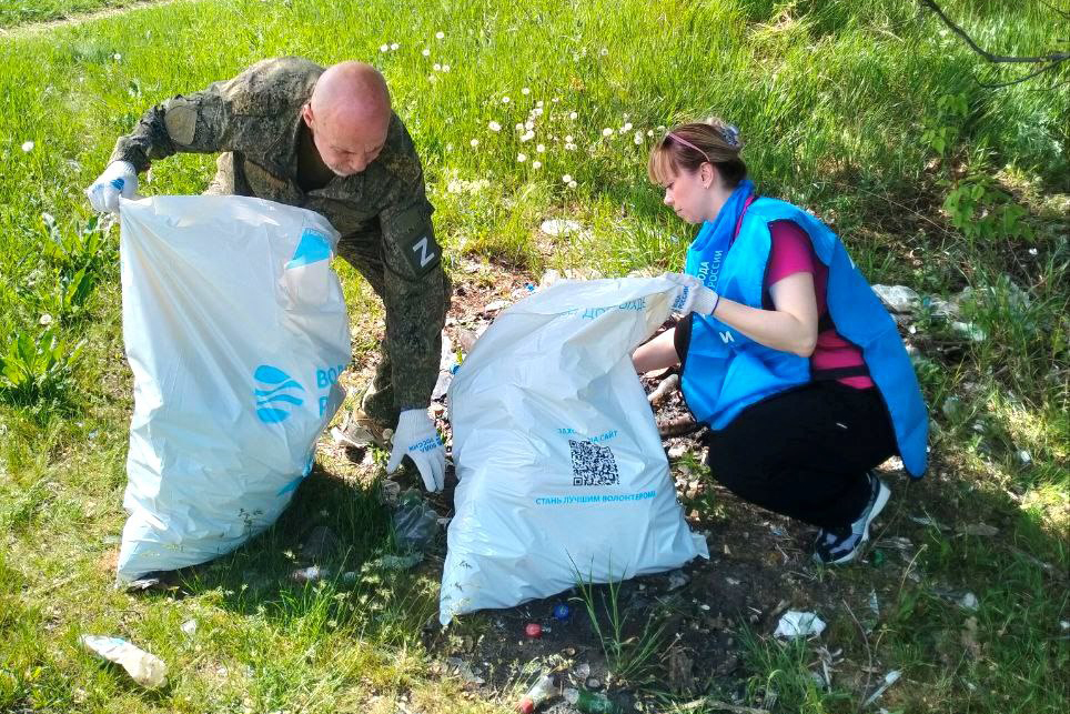 Акция «Вода России» стартовала в ЛНР Акция «Вода России» стартовала в ЛНР