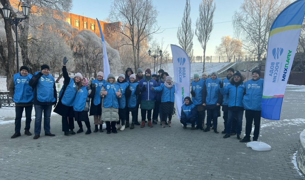 В Перми убирали Райский сад.jpg В Перми убирали Райский сад.jpg