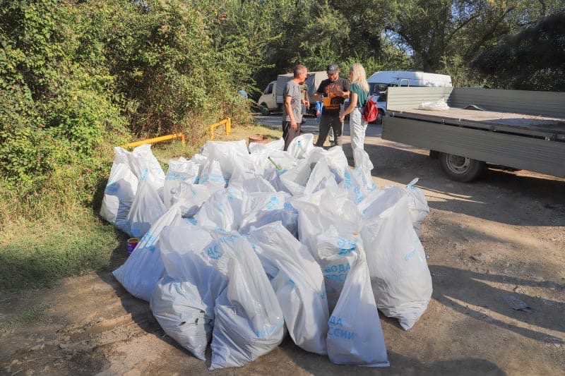 _2Крым мешки Вода России.jpeg