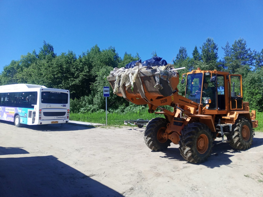 Помимо традиционного бытового хлама волонтерам попалось много габаритного мусора. Помимо традиционного бытового хлама волонтерам попалось много габаритного мусора.