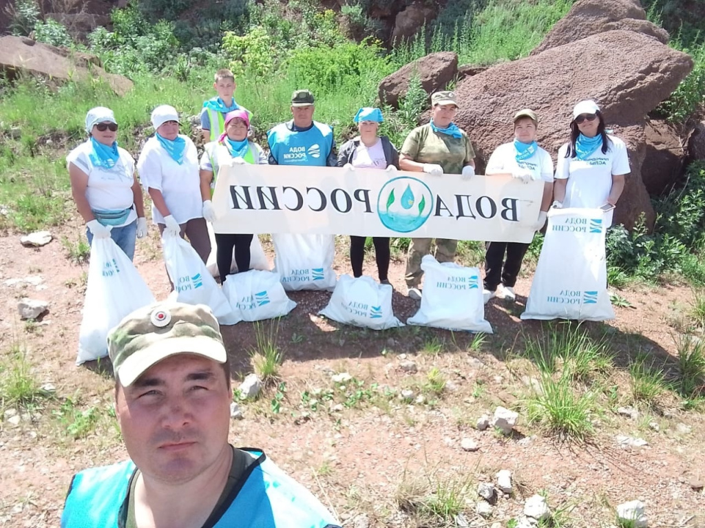 Субботник состоялся на территории природного парка «Аслы-Куль».