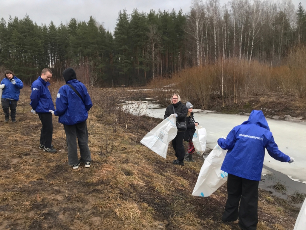 Уборка берегов Охты